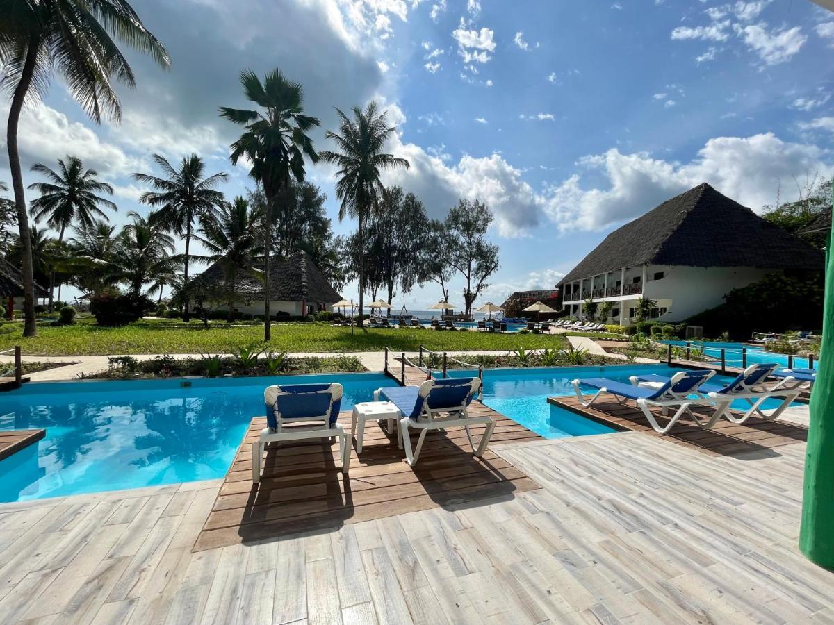 Курортный комплекс Kiwengwa Beach Resort