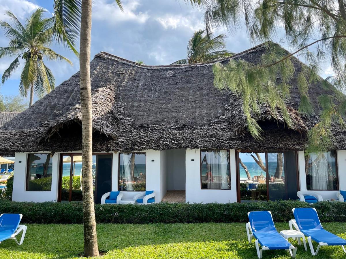 Kiwengwa Beach Resort Курортный комплекс 5*