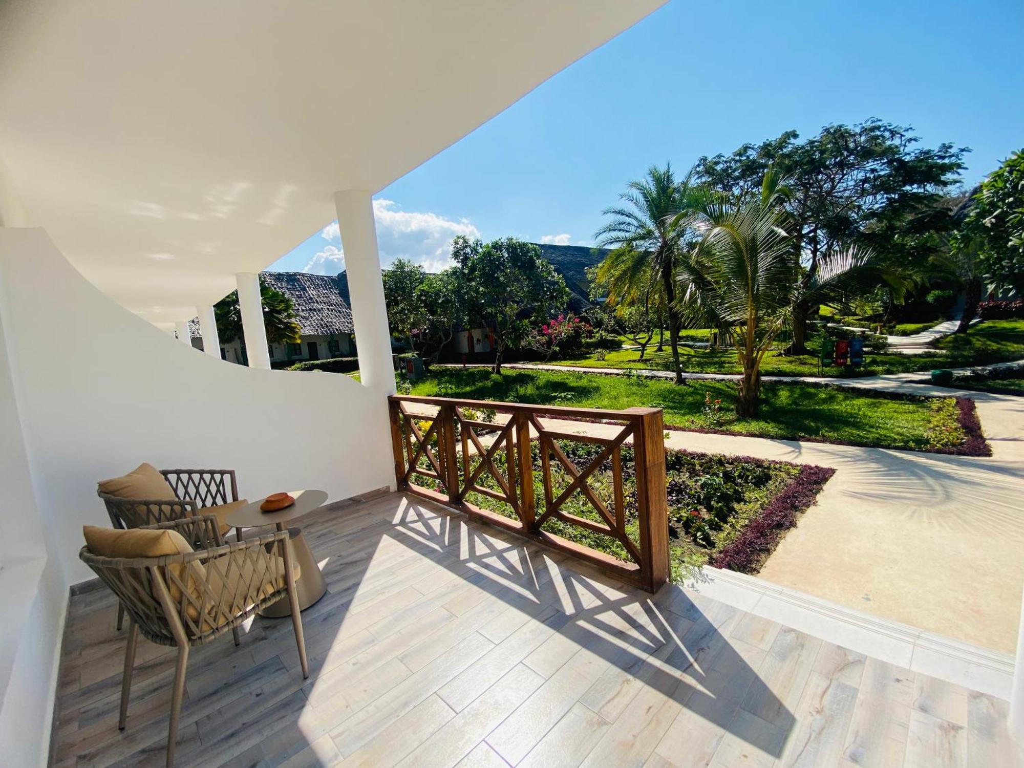 Курортный комплекс Kiwengwa Beach Resort