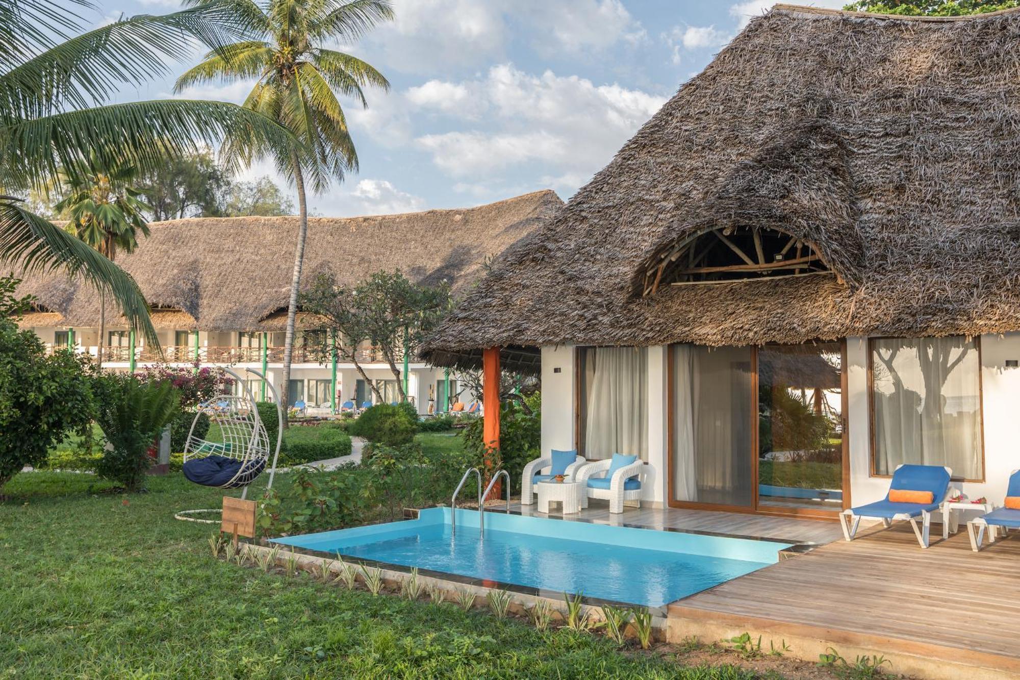 Kiwengwa Beach Resort Курортный комплекс 5*